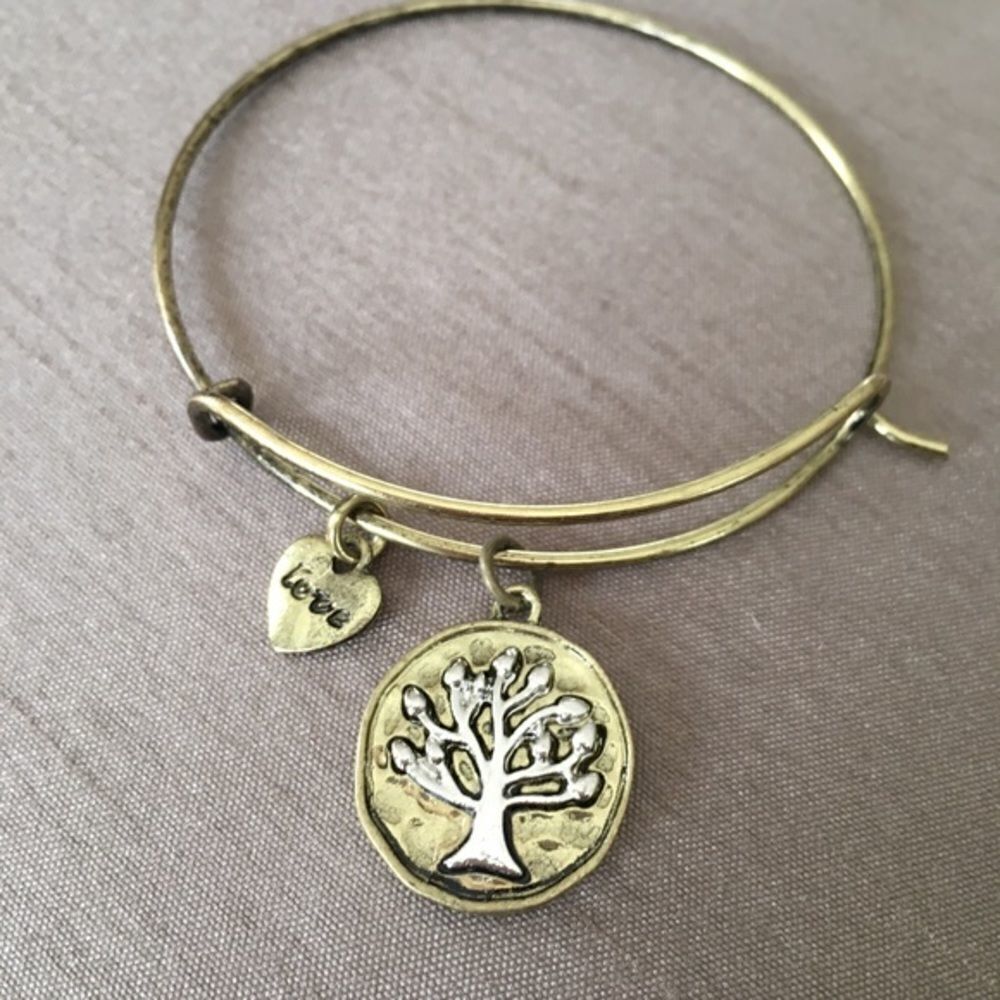 Gold Tone  Family Tree Love Bangle Bracelet